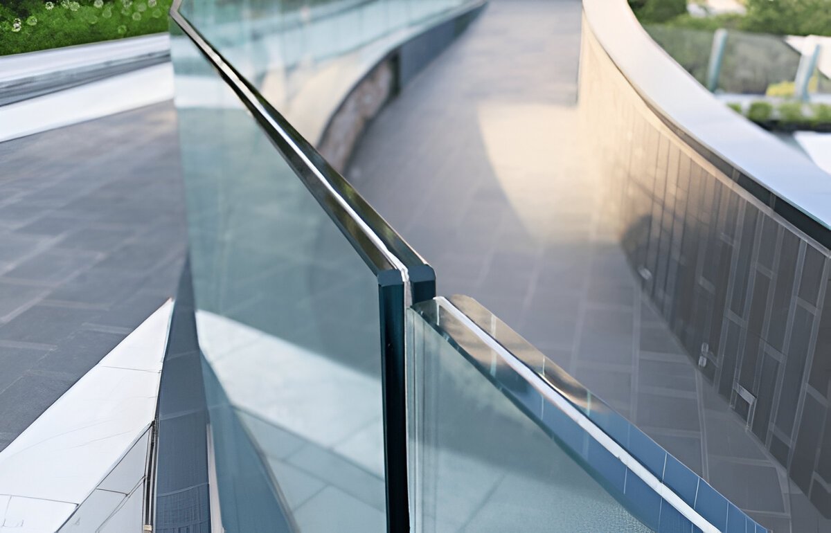 super glazing Comparing Toughened Glass to Standard Glass